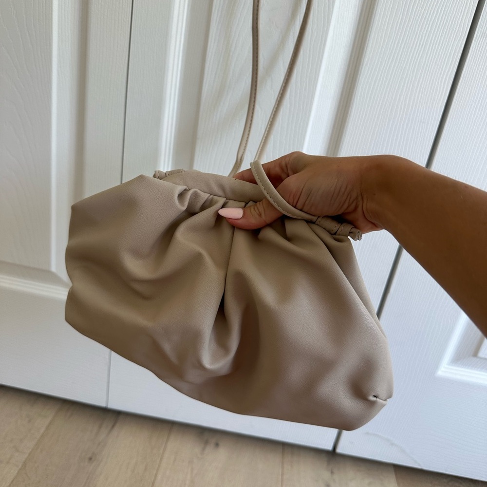 Pouch bag